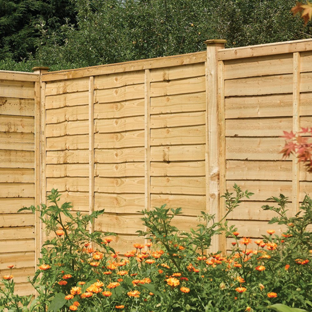 Traditional lap fence panel